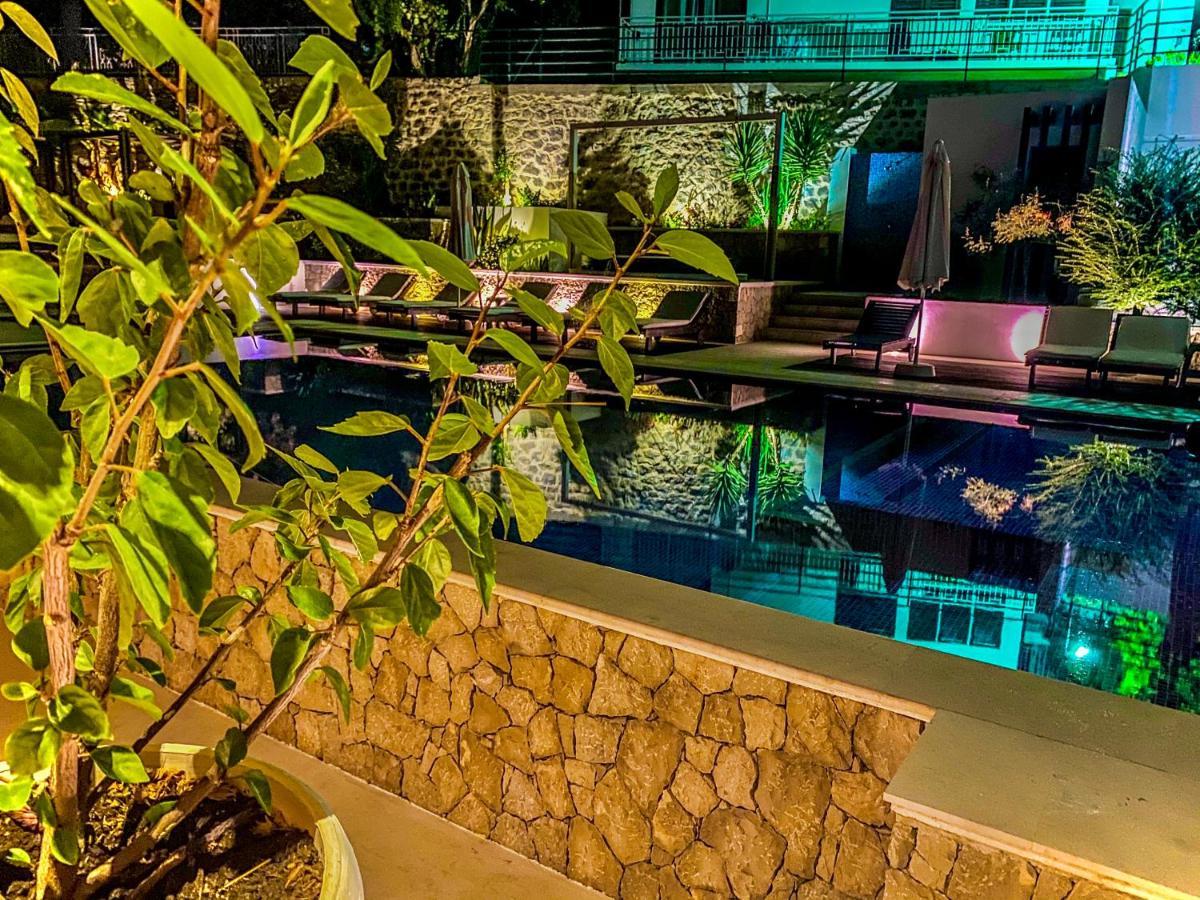 Apartments Secret Garden Ulcinj Extérieur photo